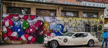Gangster car and a colourful mural
