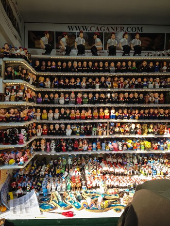 So many caganers