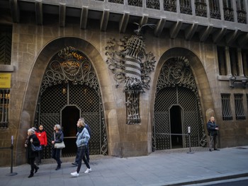 Palau Güell's beautiful entrance