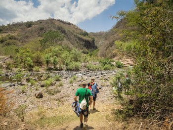 Hiking into Somoto Canyon