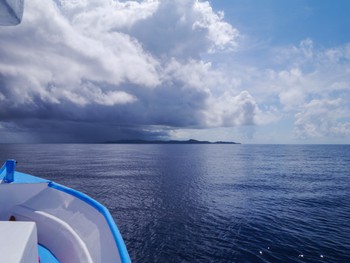 Roatan looking stormy