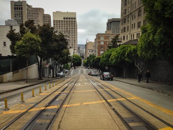 Powell St, Muni sickout meant no cable cars